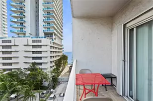 677 NE 24th St, Miami, FL 33137 - Photo 7