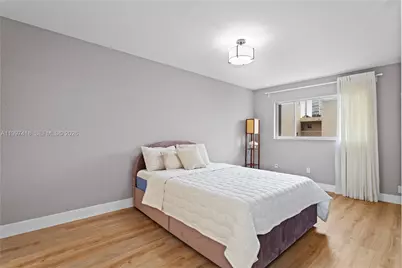 677 NE 24th St #604, Miami, FL 33137 - Photo 9