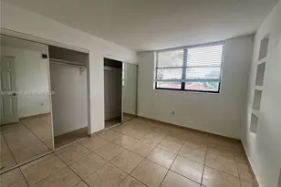 7125 Bay Dr, Miami Beach, FL 33141 - Photo 9