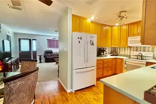 1920 Eucalyptus Ave, Hutchinson Island, FL 34949 - Photo 9