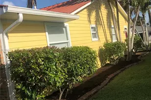 1920 Eucalyptus Ave, Hutchinson Island, FL 34949 - Photo 25