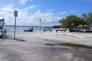 1920 Eucalyptus Ave, Hutchinson Island, FL 34949 - Photo 29