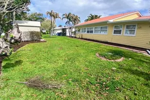 1920 Eucalyptus Ave, Hutchinson Island, FL 34949 - Photo 27