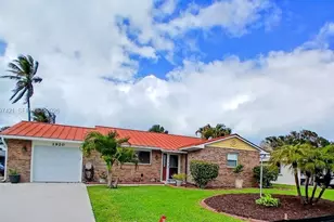 1920 Eucalyptus Ave, Hutchinson Island, FL 34949 - Photo 1