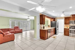 1900 NW 95th Ave, Pembroke Pines, FL 33024 - Photo 19