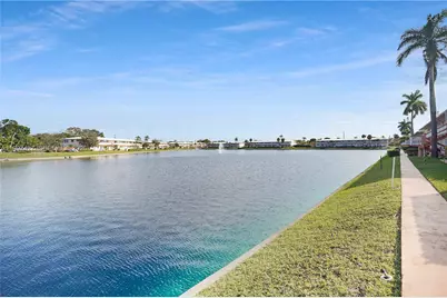 820 SW 11th Ave #5B, Hallandale Beach, FL 33009 - Photo 1