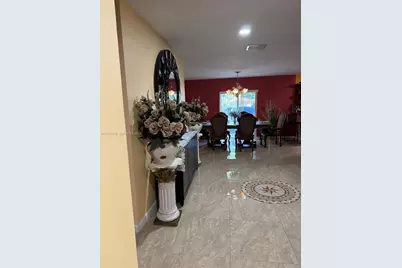 2720 NW 11th St, Fort Lauderdale, FL 33311 - Photo 3