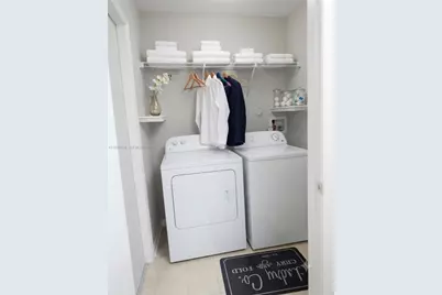 2720 NW 11th St, Fort Lauderdale, FL 33311 - Photo 11