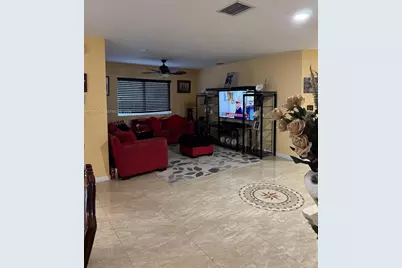 2720 NW 11th St, Fort Lauderdale, FL 33311 - Photo 9