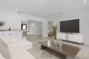 1751 NE 138th St, North Miami, FL 33181 - Photo 9