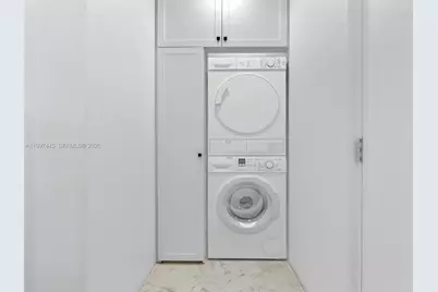 1751 NE 138 St, North Miami, FL 33181 - Photo 23