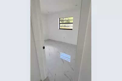 6370 Atlanta St #6370, Hollywood, FL 33024 - Photo 9