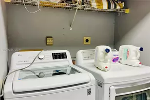 18901 NW 77th Ct, Hialeah, FL 33015 - Photo 19