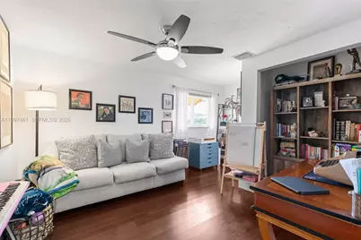 9451 SW 61st St, Miami, FL 33173 - Photo 15