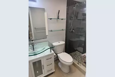 7541 Miramar Pkwy, Miramar, FL 33023 - Photo 17