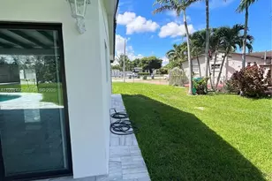 11755 SW 37th St, Miami, FL 33175 - Photo 11