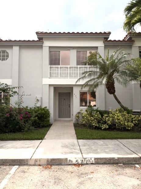 571 NW 208th Circle - 571 NW 208th Circle, Pembroke Pines, FL 33029 Luxury Property | Jose Angel Pina