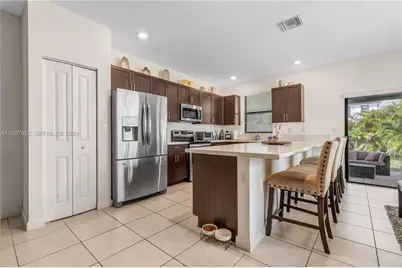 25354 SW 108th Ave, Homestead, FL 33032 - Photo 7