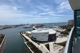 888 Biscayne Blvd, Miami, FL 33132 - Photo 27