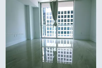 500 Brickell Ave #3006, Miami, FL 33131 - Photo 13