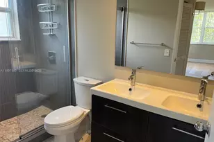 19701 E Country Club Dr, Aventura, FL 33180 - Photo 11