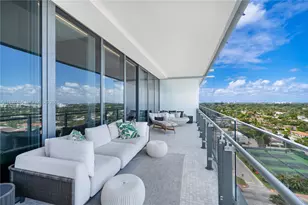 8701 Collins Ave, Miami Beach, FL 33154 - Photo 19