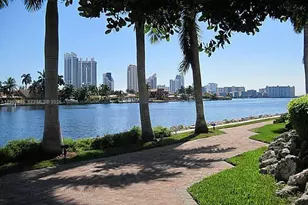 3600 Mystic Pointe Dr, Aventura, FL 33180 - Photo 5