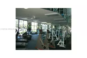 3600 Mystic Pointe Dr, Aventura, FL 33180 - Photo 9