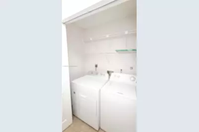 3247 NW 123rd Ave, Sunrise, FL 33323 - Photo 23