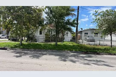 2456 NW 28th St, Miami, FL 33142 - Photo 7