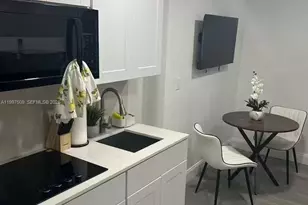 2456 NW 28th St, Miami, FL 33142 - Photo 15