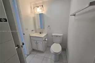 4845 NW 7th St, Miami, FL 33126 - Photo 25