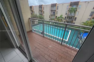 4845 NW 7th St, Miami, FL 33126 - Photo 27