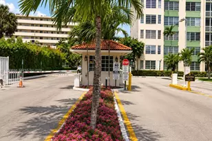 1780 NE 191st St, Miami, FL 33179 - Photo 7