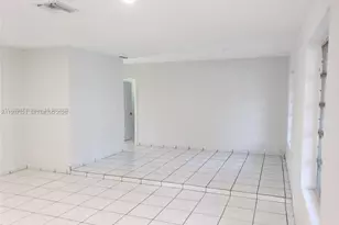 3040 SW 77th Ct, Miami, FL 33155 - Photo 5