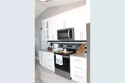 4407 SW 16th Pl, Cape Coral, FL 33194 - Photo 5