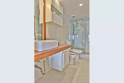 5555 Collins Ave #5F, Miami Beach, FL 33140 - Photo 5