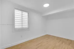 201 SW 51st Ct, Miami, FL 33134 - Photo 5