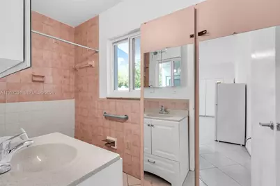 201 SW 51st Ct #3, Miami, FL 33134 - Photo 5