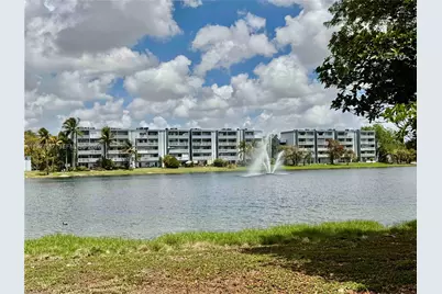 9375 Fontainebleau Blvd #L317, Miami, FL 33172 - Photo 1