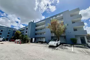 9375 Fontainebleau Blvd, Miami, FL 33172 - Photo 31