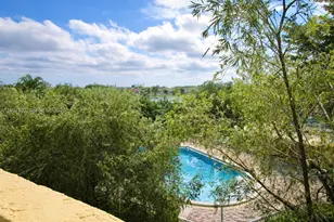 9375 Fontainebleau Blvd, Miami, FL 33172 - Photo 11