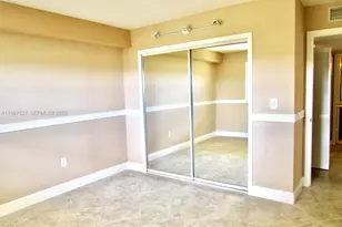 9375 Fontainebleau Blvd, Miami, FL 33172 - Photo 21