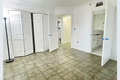 511 NW 82nd Ave #407, Miami, FL 33126 - Photo 7
