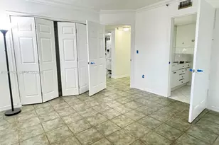 511 NW 82nd Ave, Miami, FL 33126 - Photo 7