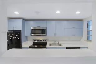 1340 Lincoln Rd, Miami Beach, FL 33139 - Photo 5