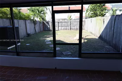 2385 NE 171st St, North Miami Beach, FL 33160 - Photo 13