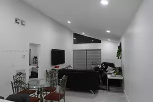 1717 NW 72nd Ave, Plantation, FL 33313 - Photo 3