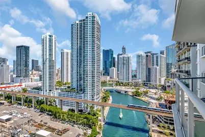 185 SW 7th St #2303, Miami, FL 33130 - Photo 7