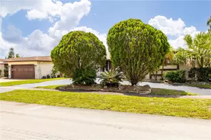 11500 NW 42nd St, Sunrise, FL 33323 - Photo 3
